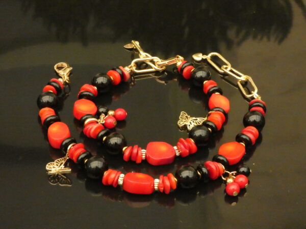 Armband met koraal en toermalijn natuurstenen