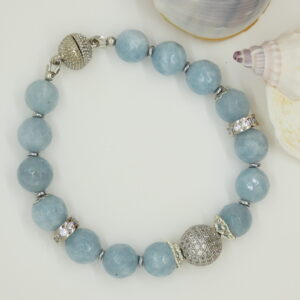 Dames armband met aquamarijn natuurstenen
