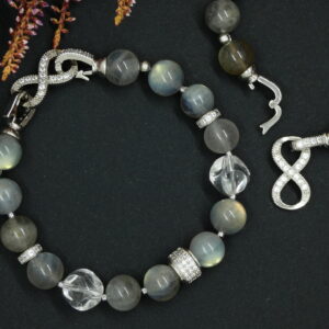 Armband met labradoriet en bergkristal